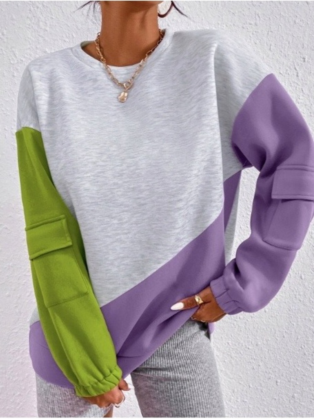 Colorblock Crewneck Sweatshirt in Lilac, Light Gray & Lime
